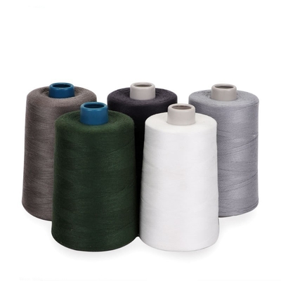 Fabriek Groothandel 5000 Yards Zwarte polyester naalddraad Draden voor naaien