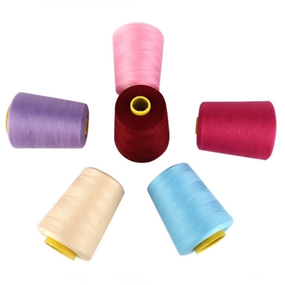 China Factory 100% polyester naaigraad 402 polyester draad Kleur draad aanpasbaar