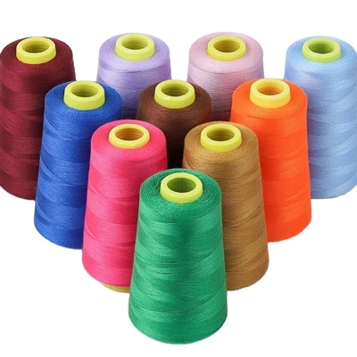 China Factory 100% polyester naaigraad 402 polyester draad Kleur draad aanpasbaar