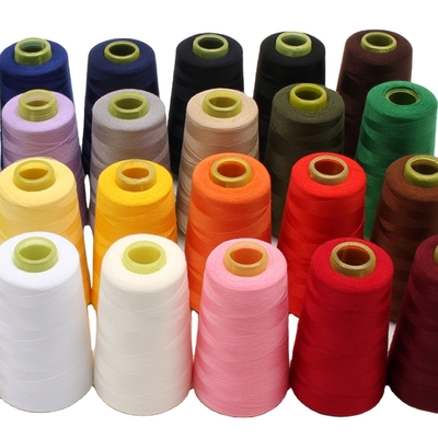 Koffer naaldgarens Polyester naaldgarens Kleurige polyestergarens