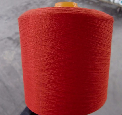 30/2 30/3 Geverfd 100% polyester gesponnen garen voor naaien