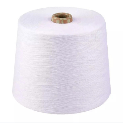 De optische Witte Ring spon Polyestergaren 50/2 50/3 100% Materiaal van de Polyester het stabiele vezel