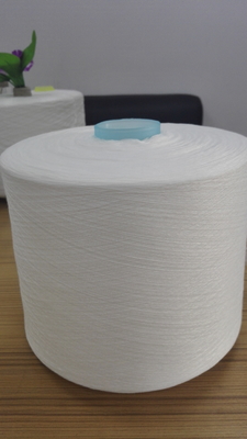 Ruw Wit Semi Saai Polyestergaren 42/2 100% Yizheng Polyesterstapelvezel